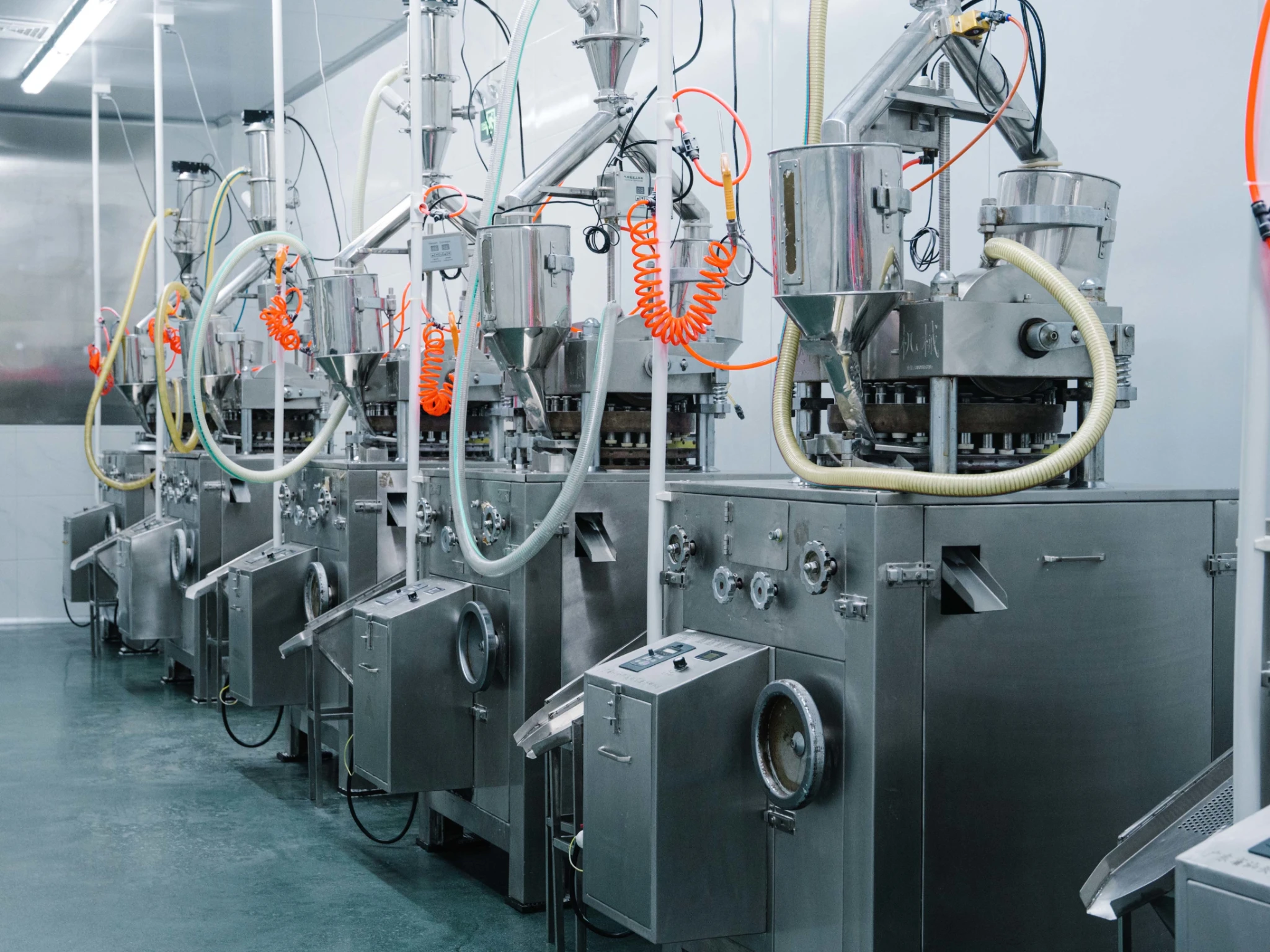 FUMEIDUO-ABOUT-TABLET-PRESSING-01